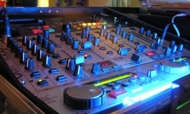 Hivatalosan is megerősítve a Dj Hero