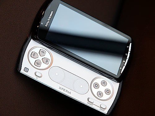 Hivatalosan is létezik a Sony Ericsson Xperia Play