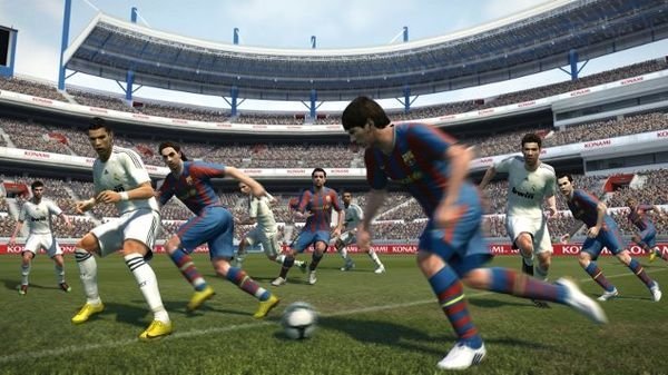 Pro Evolution Soccer 2011 3D – A 3DS-sel egy időben érkezik