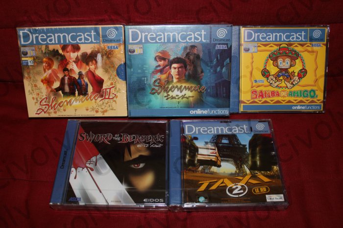 216 Dreamcast játék eladósorban