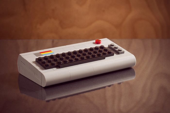 Commodore LEGO-ból